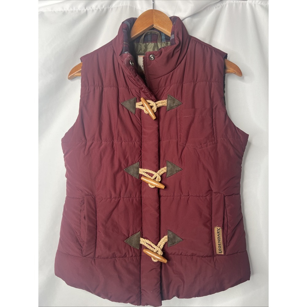 Legendary Whitetails Womens Small Vest Burgundy Wooden Hook & Loop